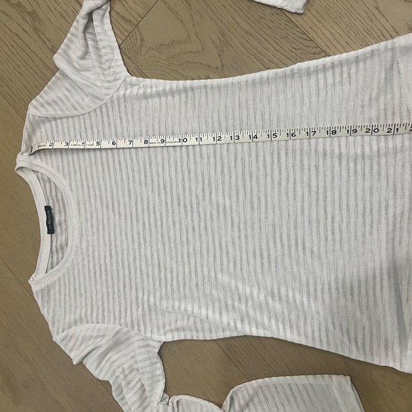 Dynamite Top - Picture 4 of 5